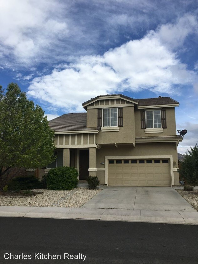 Primary Photo - 950 Lakeview Dr