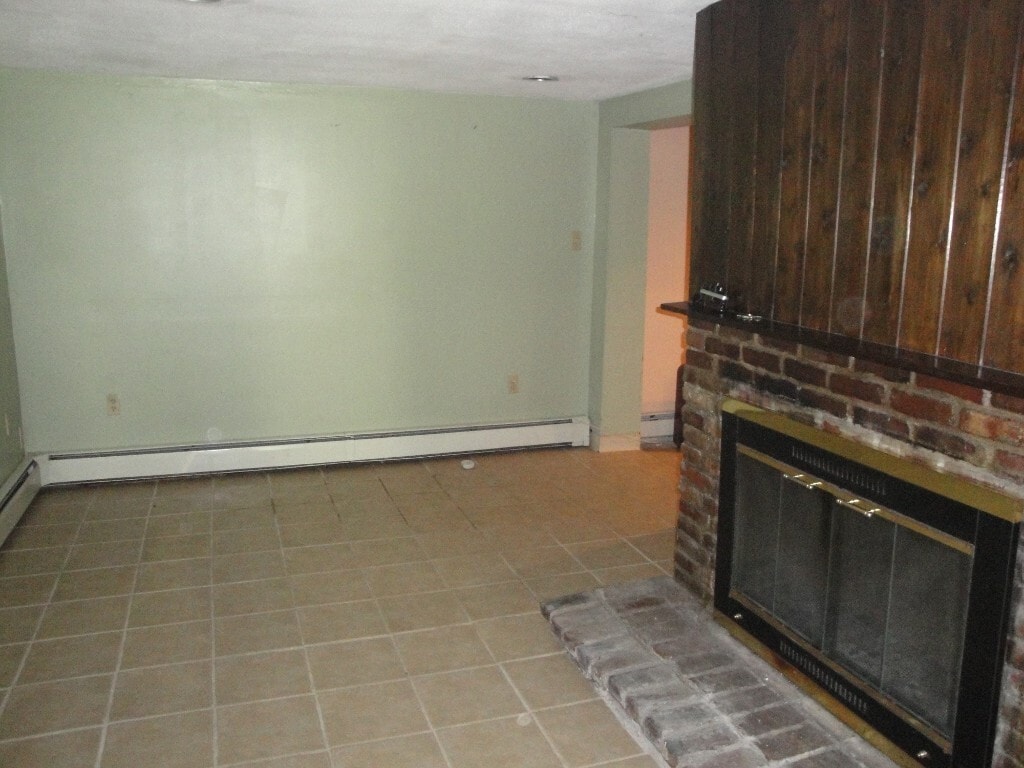 Building Photo - 24 Sumner St