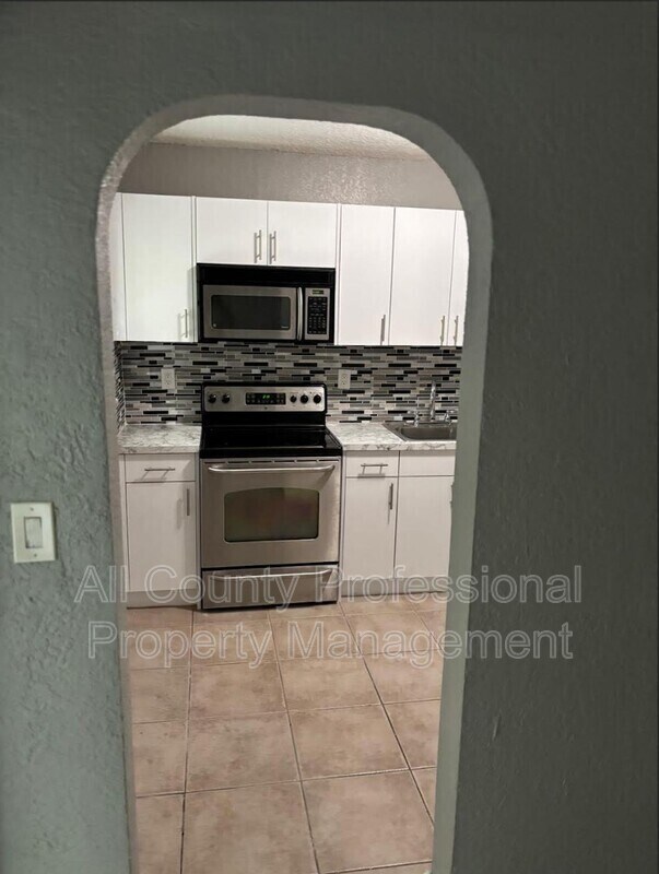 Foto del edificio - 407 SE 3rd Ave