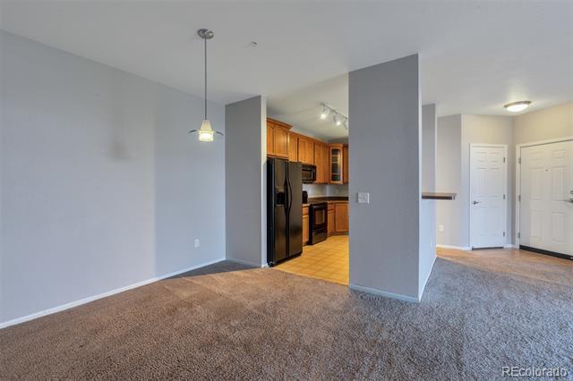 Building Photo - 3865 S Dayton St