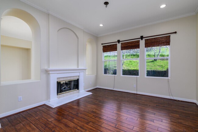 Foto del edificio - Single Story Dos Vientos Home, 3 Bedrooms, Office/Den, 3 Baths, Private Courtyard