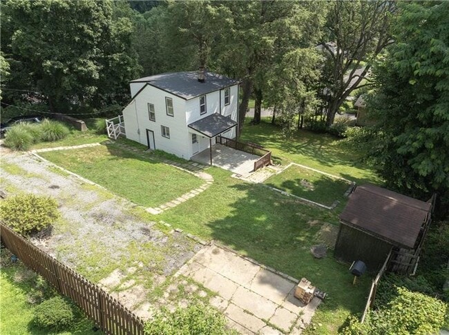 Foto del edificio - 122 Church Ave