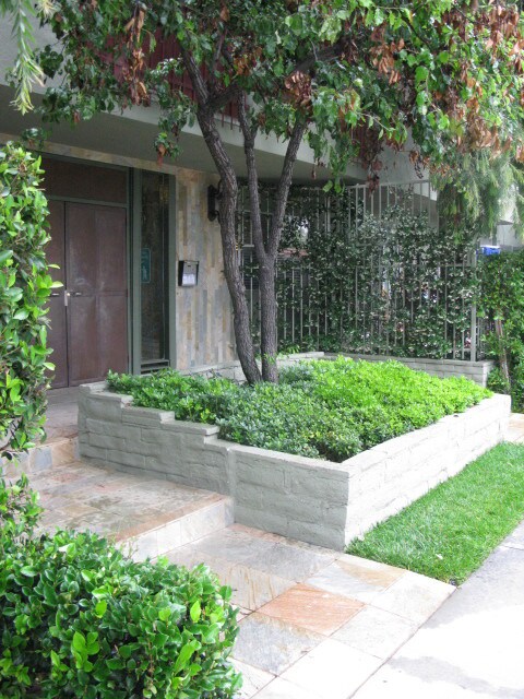 Primary Photo - 8939 Cadillac Ave