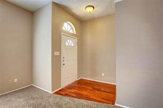 Building Photo - 231 Stallion Dr