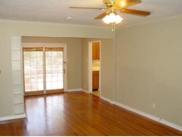 Foto del edificio - 8519 Ridgelea St