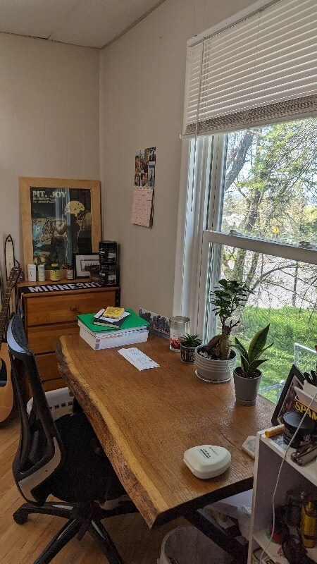Foto del edificio - 2241 W 11th St