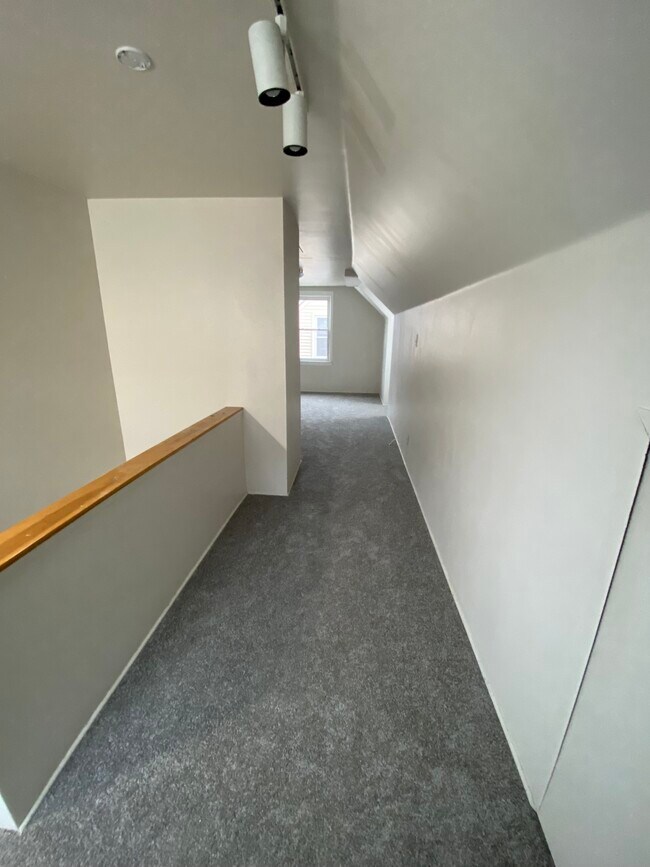 Foto del edificio - 24120 Chicago St