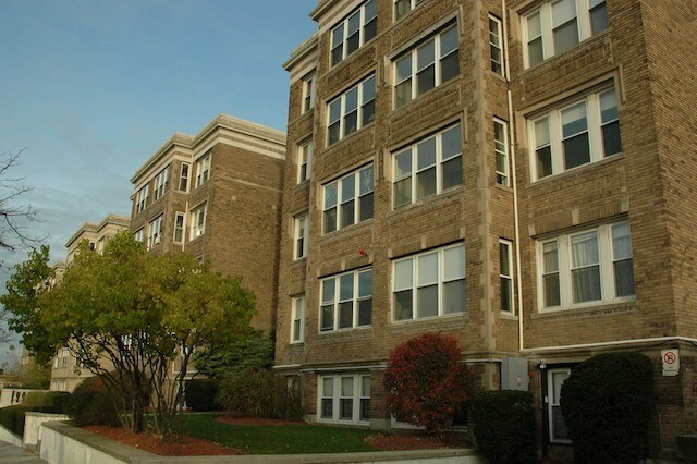 Building Photo - 1630 Commonwealth Ave