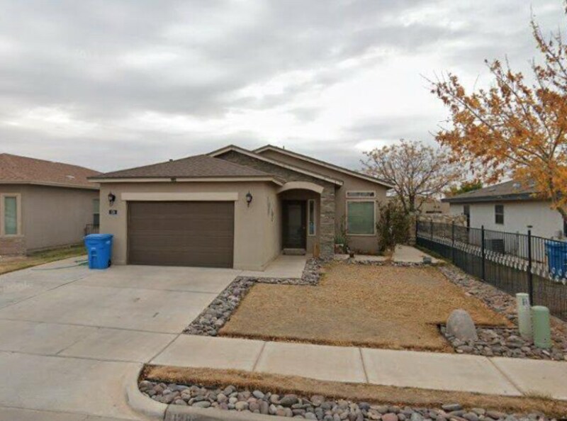 Foto principal - 128 Alamito Creek Ave