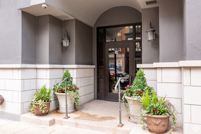 Entrance - 1 - Cosmopolitan Lofts