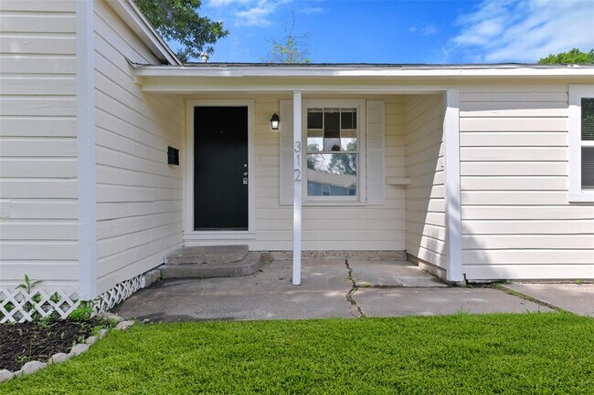 Foto del edificio - 312 S Utah St