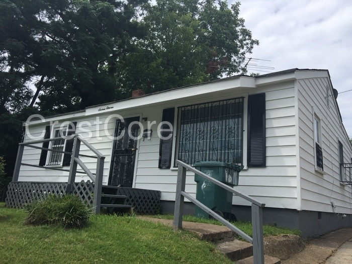 Primary Photo - 1611 Victor St