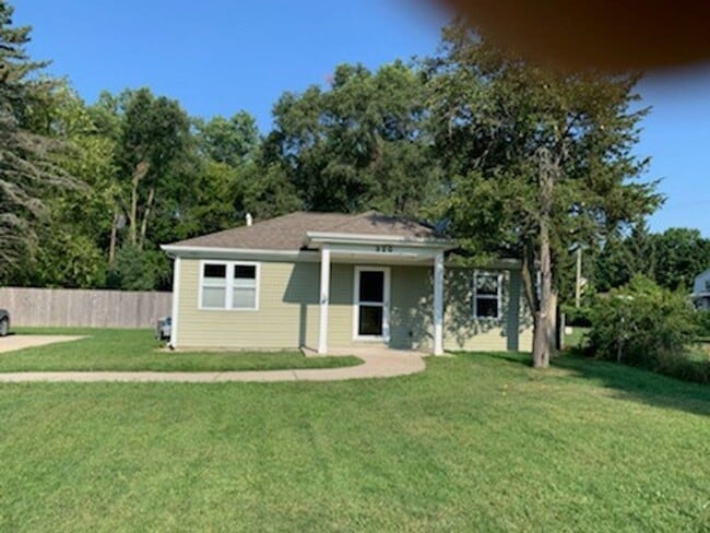 Photo - LIVE IN DOWNTOWN HOWELL! 3 BEDROOM HOUSE FOR LEASE