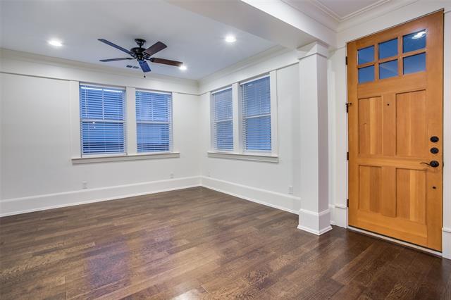 Foto del edificio - 228 E Hull St