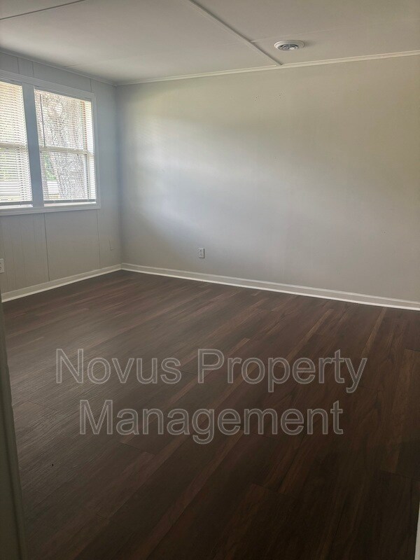 Foto del edificio - 25 Gees Ln