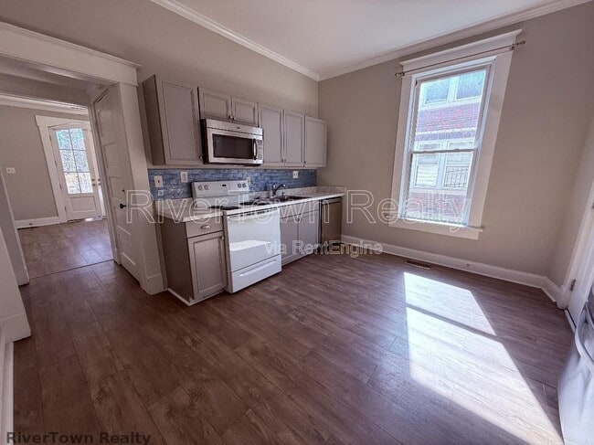 Photo - 215 N Bellevue Blvd Apartment