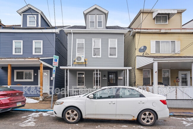 Foto del edificio - 2321 Spring St