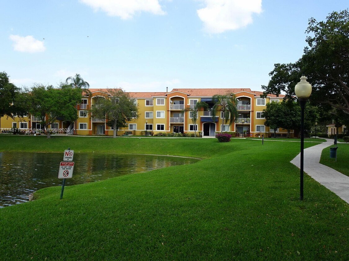 21100 SW 87th Ave Unit 306, Cutler Bay, FL 33189 Condo for Rent in