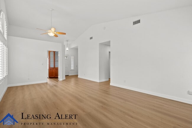 Building Photo - 23459 W Riversbridge Way