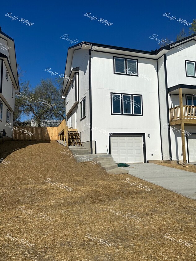 Foto principal - 701 N 2nd St