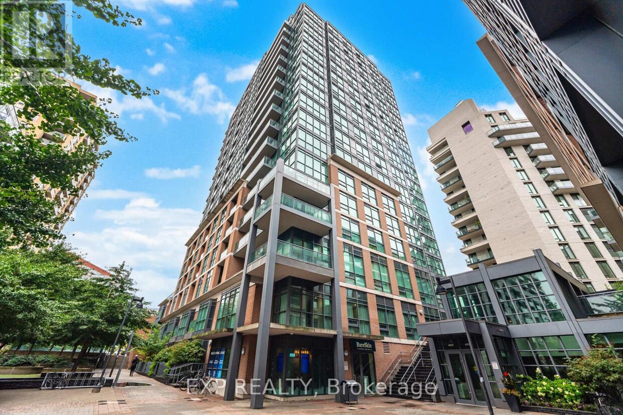 Photo principale - 1171-1171 Queen St W