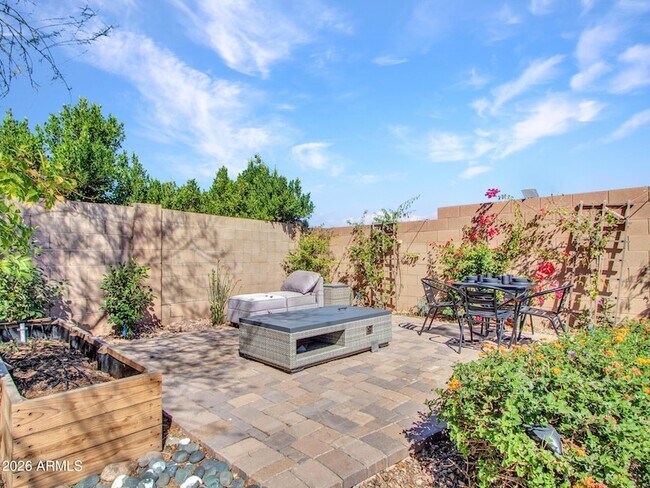 Foto del edificio - 29523 N 23rd Dr