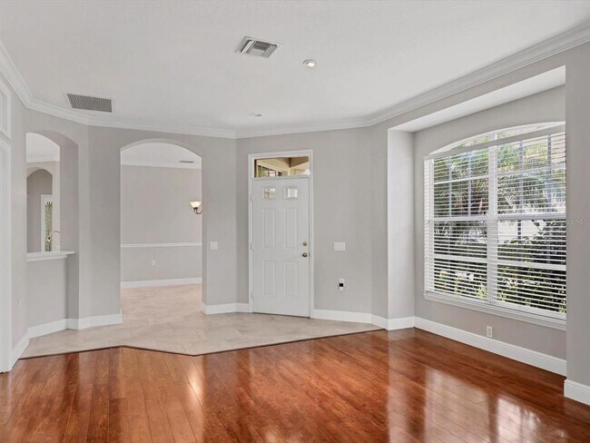 Foto del edificio - 7021 Woodmore Terrace