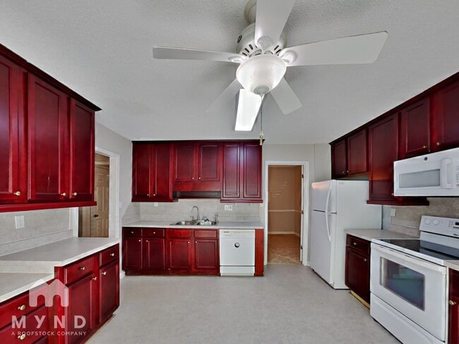 Building Photo - 727 Twin Brooks Ct