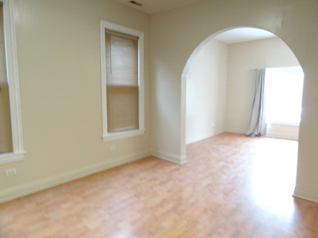 Foto del edificio - 3514 W Huron St