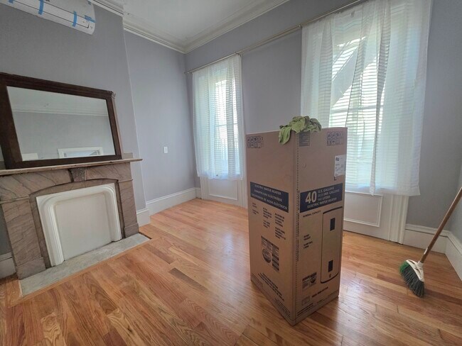 Foto del edificio - 98 Mount Pleasant Ave