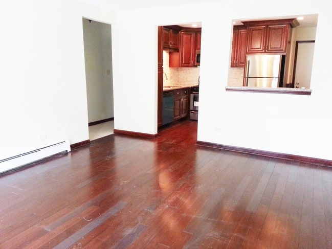 Interior Photo - 80-86 Olesen Dr