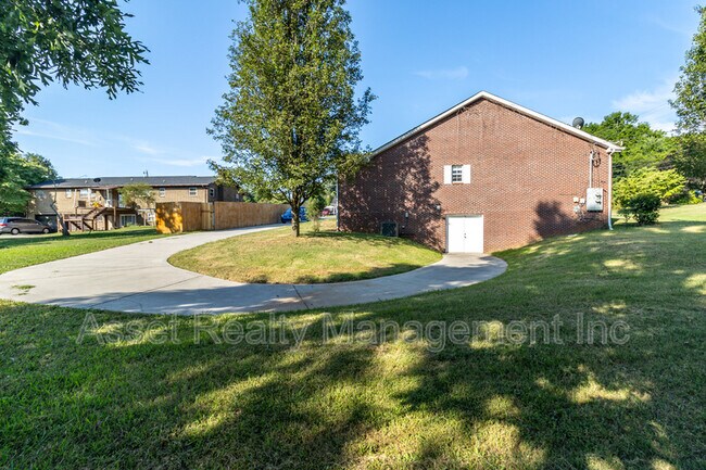 Foto del edificio - 4622 Ventura Dr