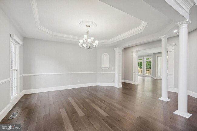 Building Photo - 43801 Timberbrooke Pl