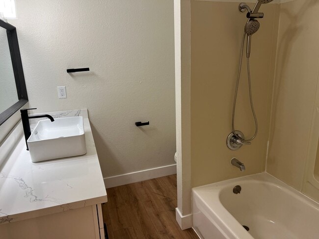 Photo - 14309 NE 7th Place Apartment