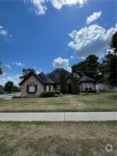 Building Photo - 3677 Hearthstone Dr