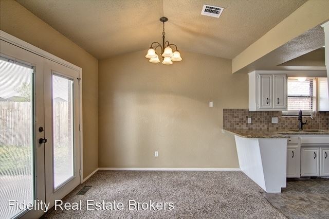 Foto del edificio - 3 br, 2 bath House - 928 SW 11th ST