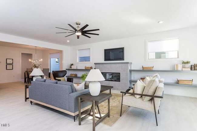 Foto del edificio - Newly Constructed 4BD, 3BA Home in Pittsbo...