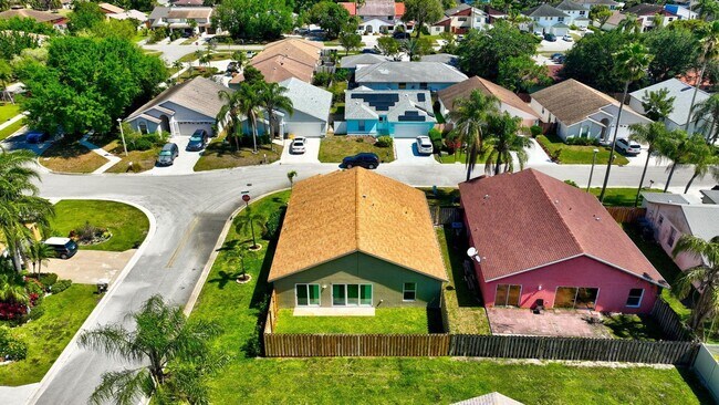 Foto del edificio - Waterway Cove