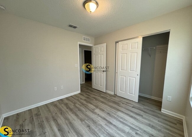 Building Photo - 8106 Ocala Ave