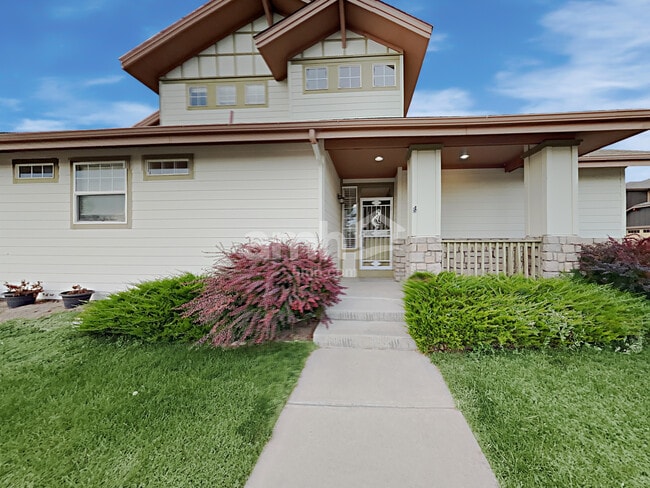 Building Photo - 21507 E Smoky Hill Rd
