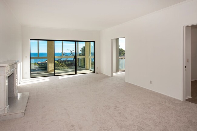 Foto del edificio - Unfurnished Spacious Montecito Shores 1700...