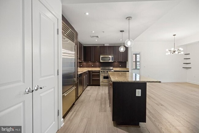 Building Photo - 2425 L St NW