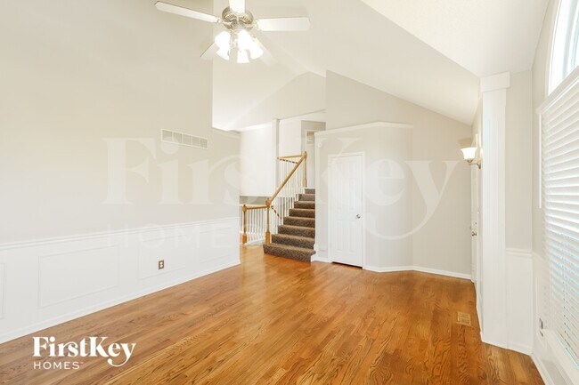Building Photo - 17235 W 156th Terrace