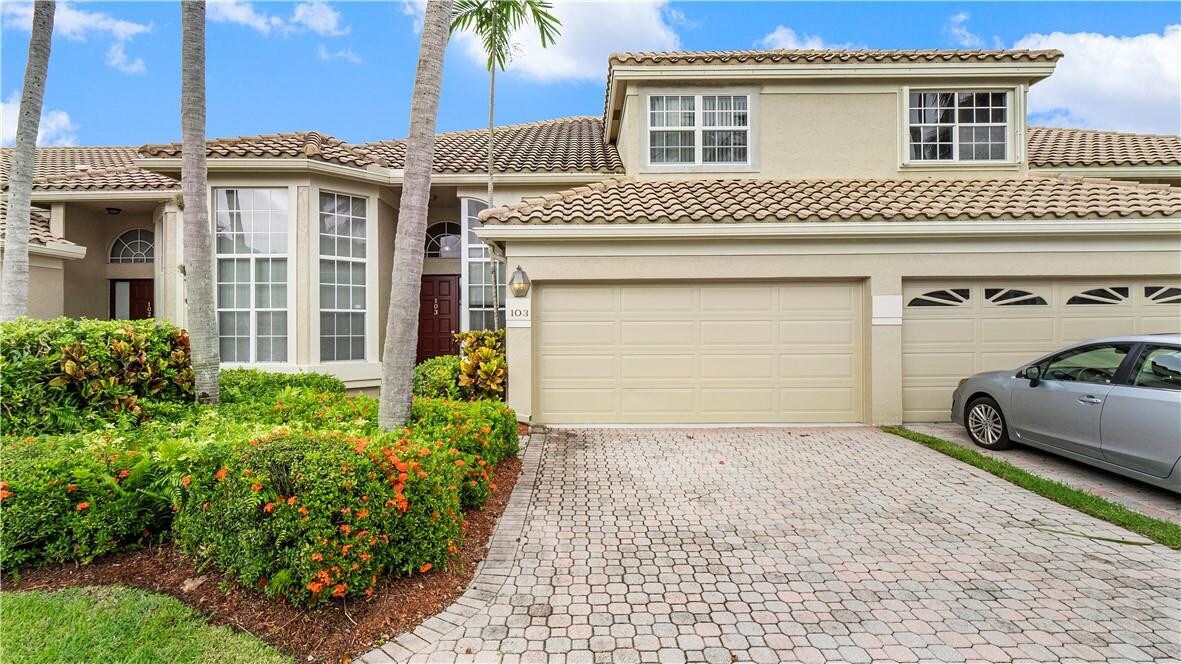 Primary Photo - 17210 Boca Club Blvd