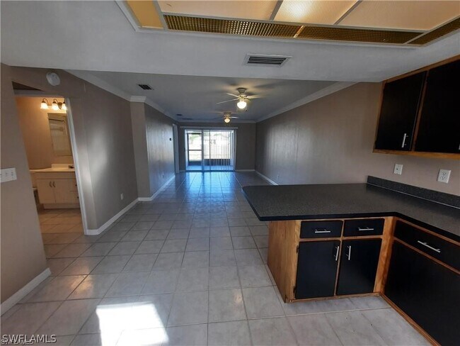 Foto del edificio - 3605 Skyline Blvd