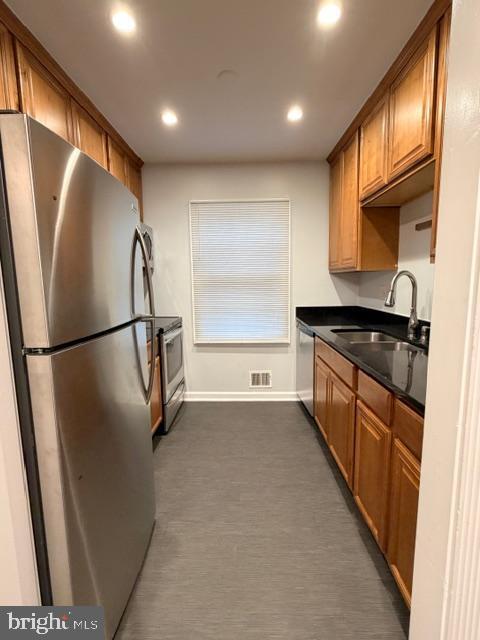 Foto del edificio - 5915 Kingsford Rd