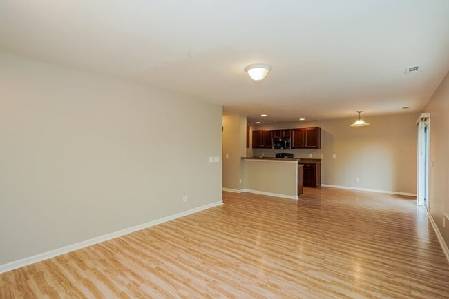 Foto del edificio - 2145 Erin Ln