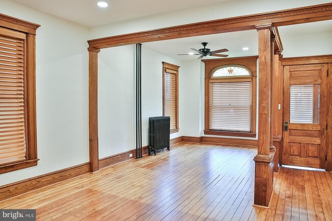 Building Photo - 102 Washington Ave