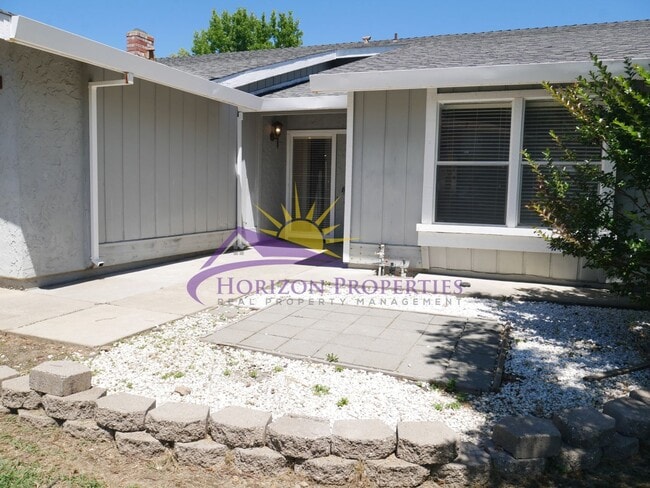 Foto del edificio - Open 4 Bed 2 Bath 1,407sqft Single Family Home