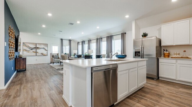 Building Photo - Located in Ladera Trails! The beautiful tw...